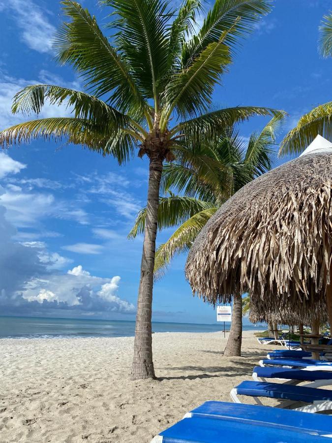 Апарт отель Playa Caracol Чаме Экстерьер фото